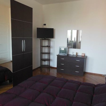 La Casa Degli Artisti Appartement Trani Buitenkant foto