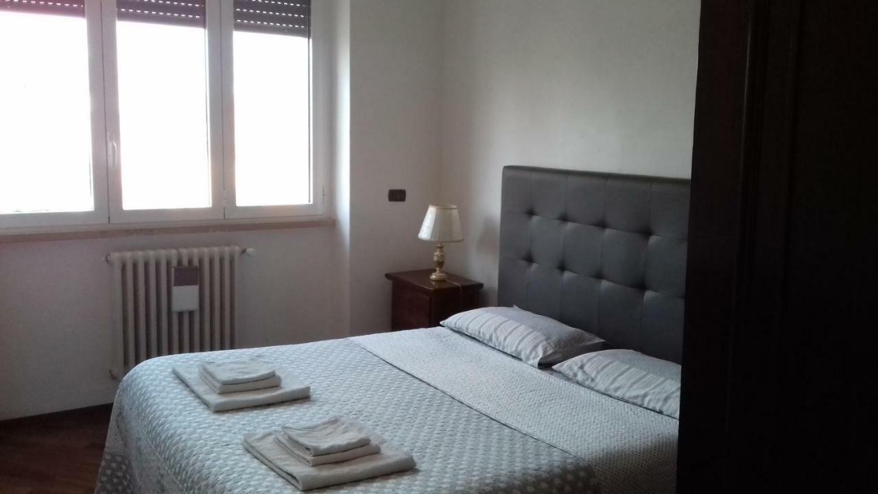 La Casa Degli Artisti Appartement Trani Buitenkant foto